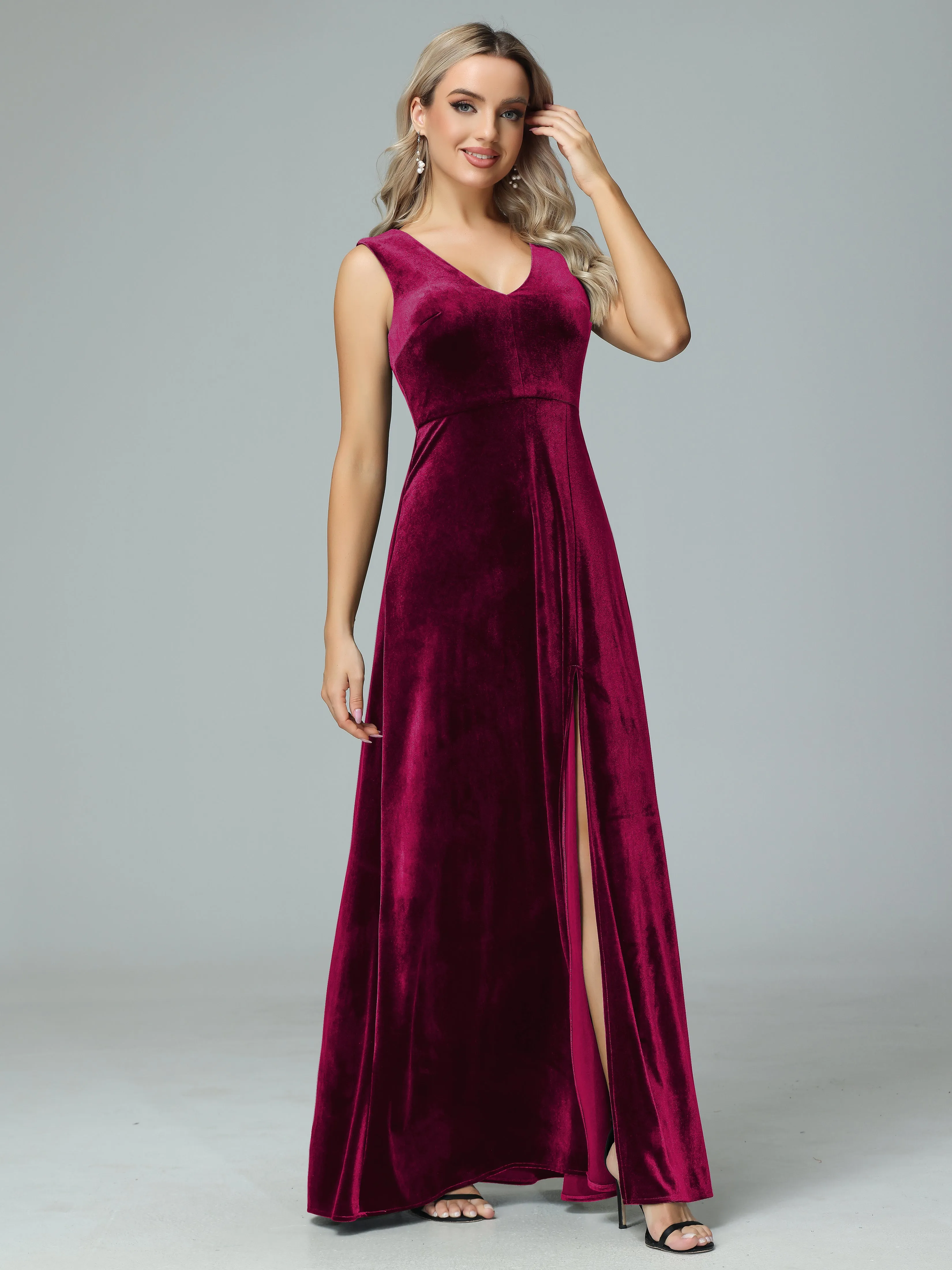 Elegant V-neck Velvet Bridesmaid Dresses