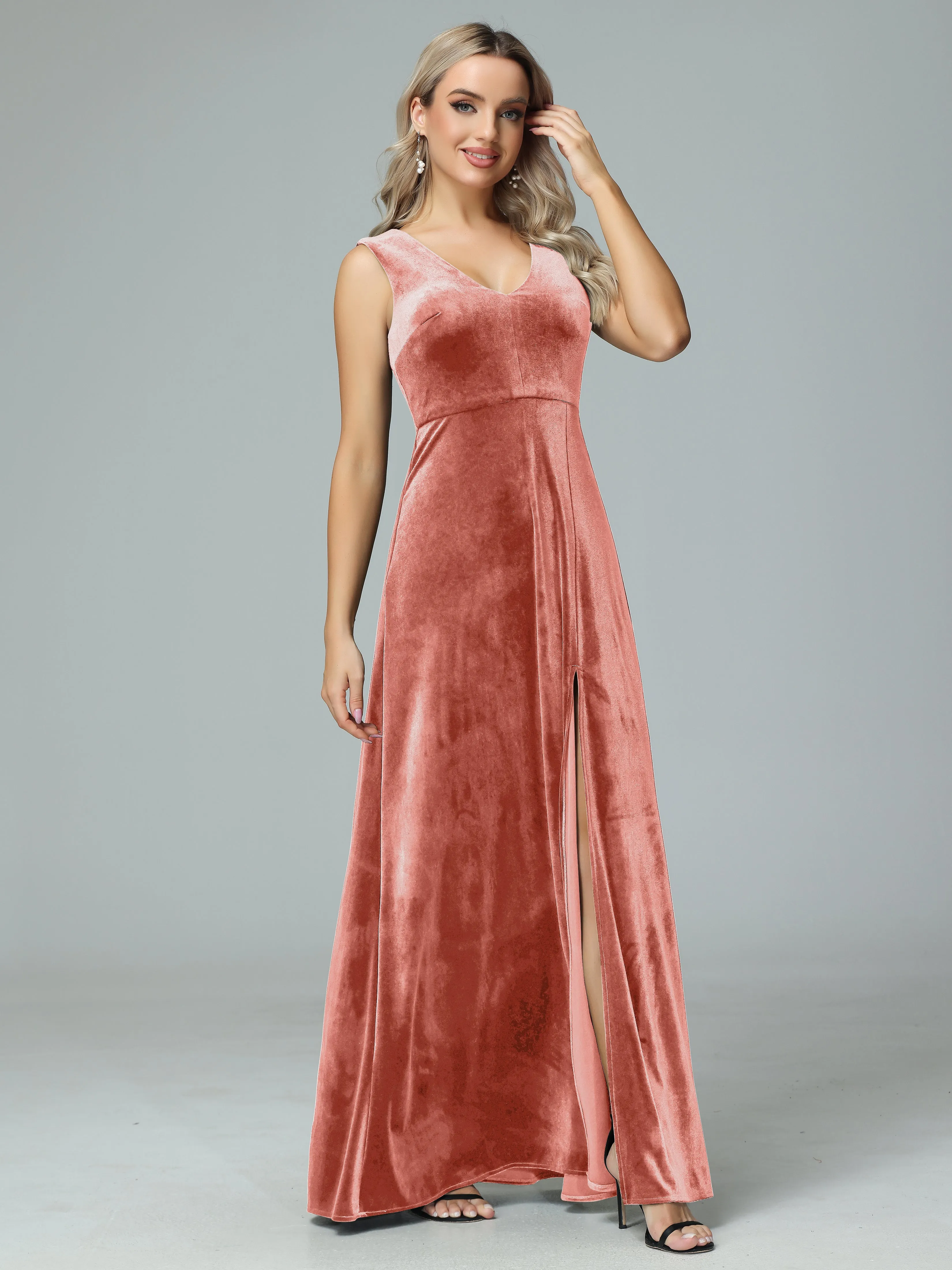 Elegant V-neck Velvet Bridesmaid Dresses