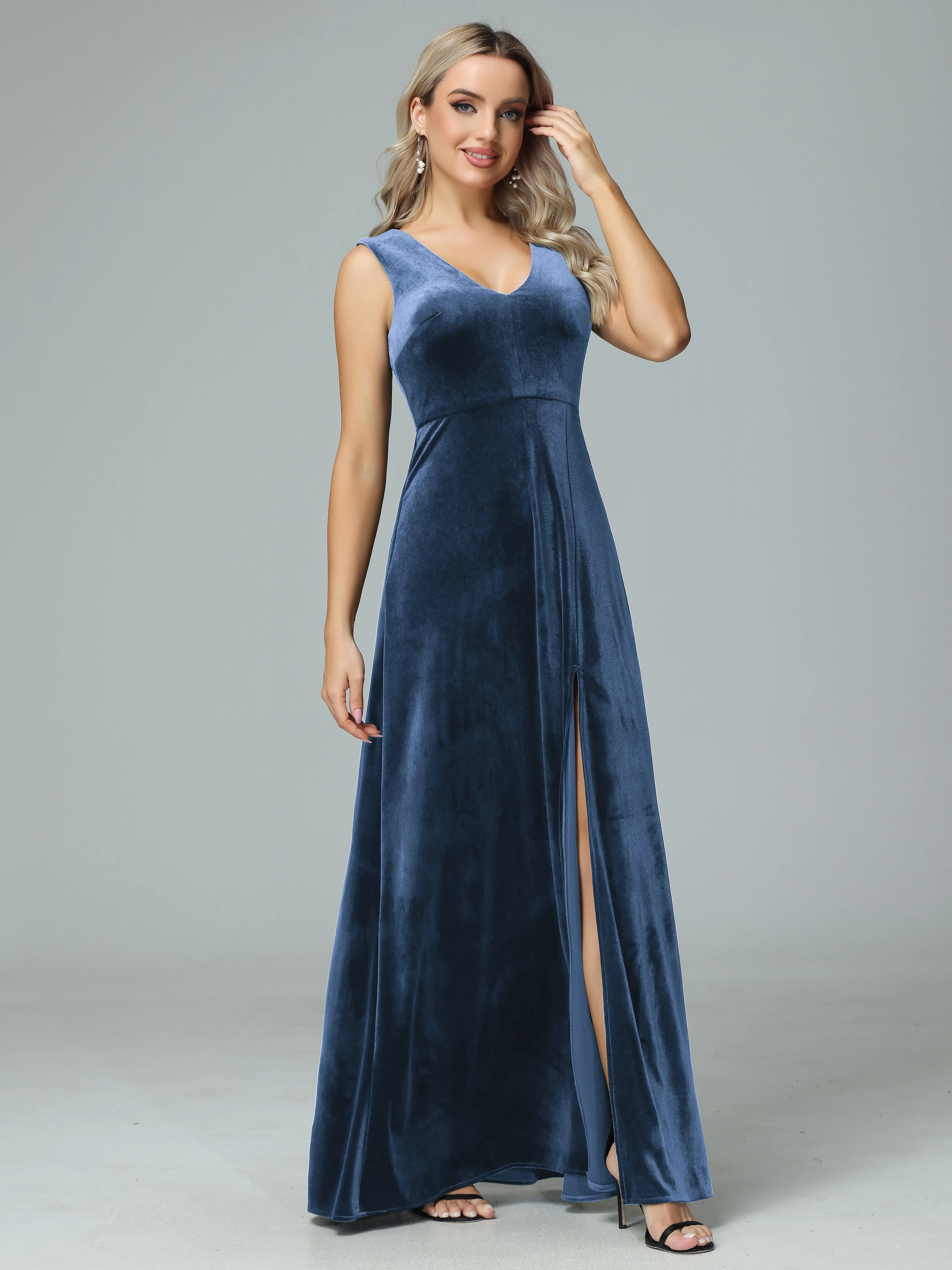 Elegant V-neck Velvet Bridesmaid Dresses