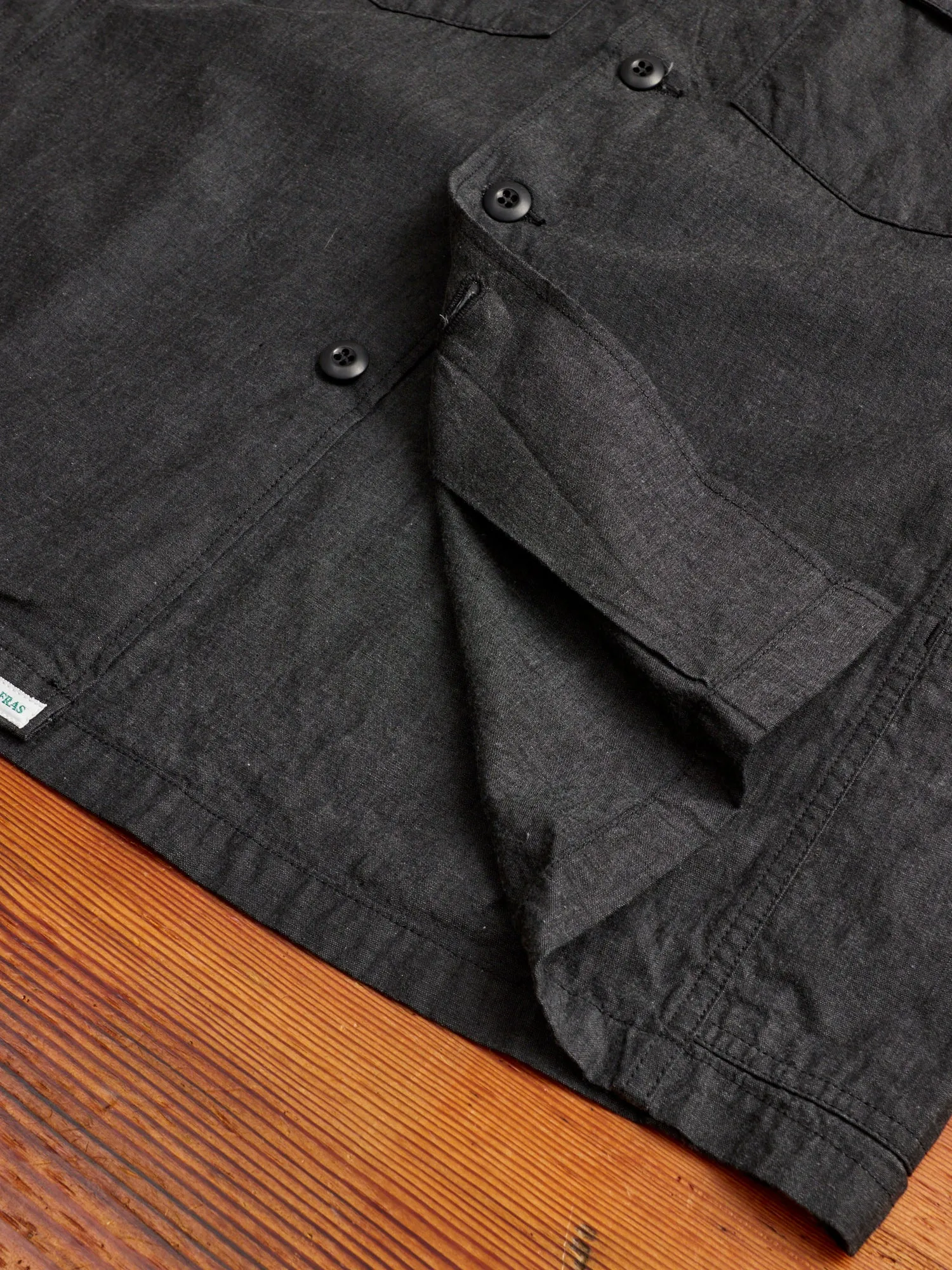 Gardener Half Overshirt in Black Chambray