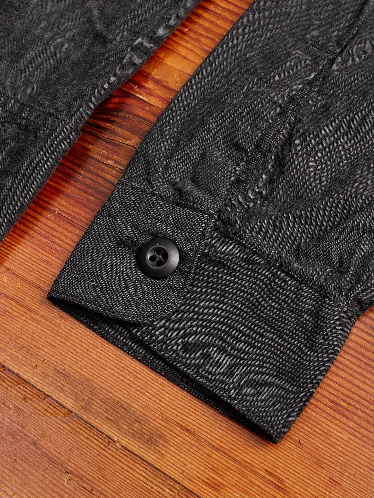 Gardener Half Overshirt in Black Chambray