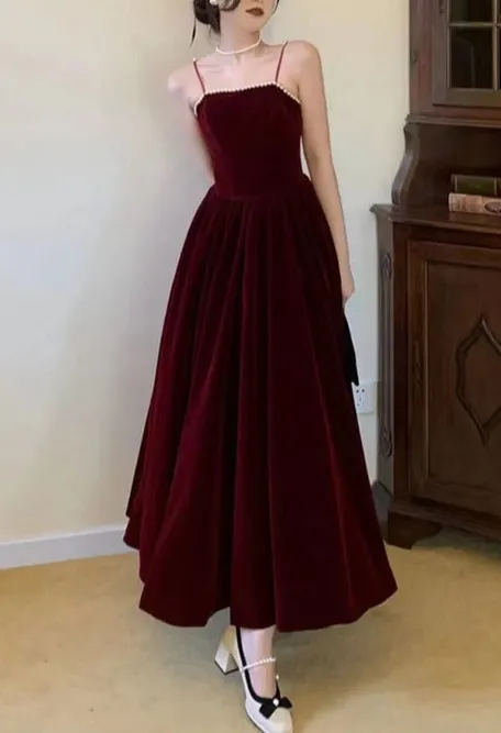 kamahe Burgundy A-Line Spaghetti Straps Elegant Long Prom Dress Formal Party Dress