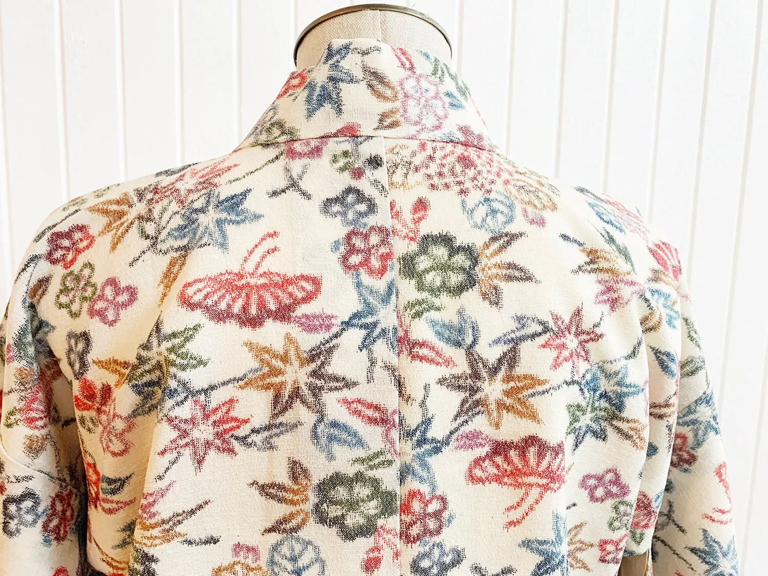 New Arrival ! Vintage Haori/Kimono Beige Floral 1960s